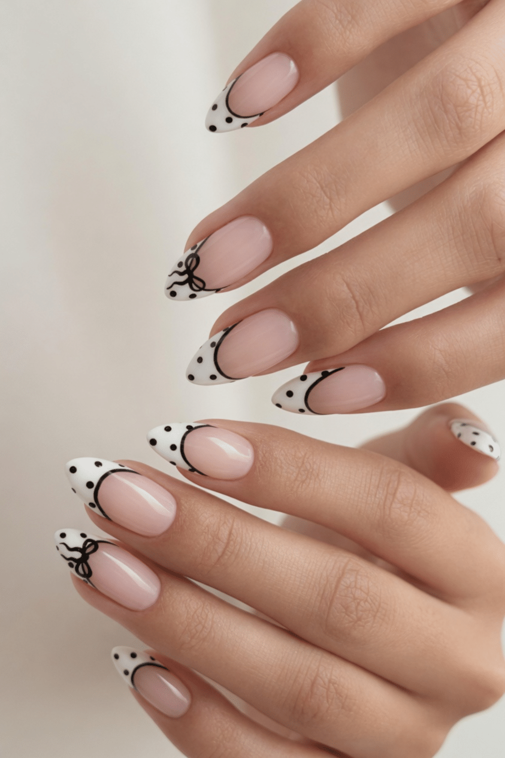 nails design almond