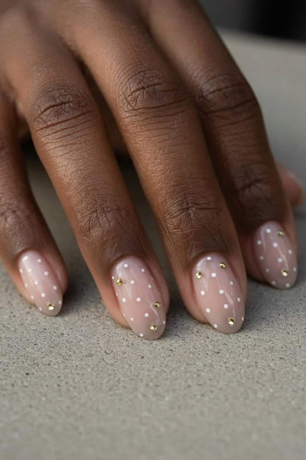 French and Pearls Nail Inspo
