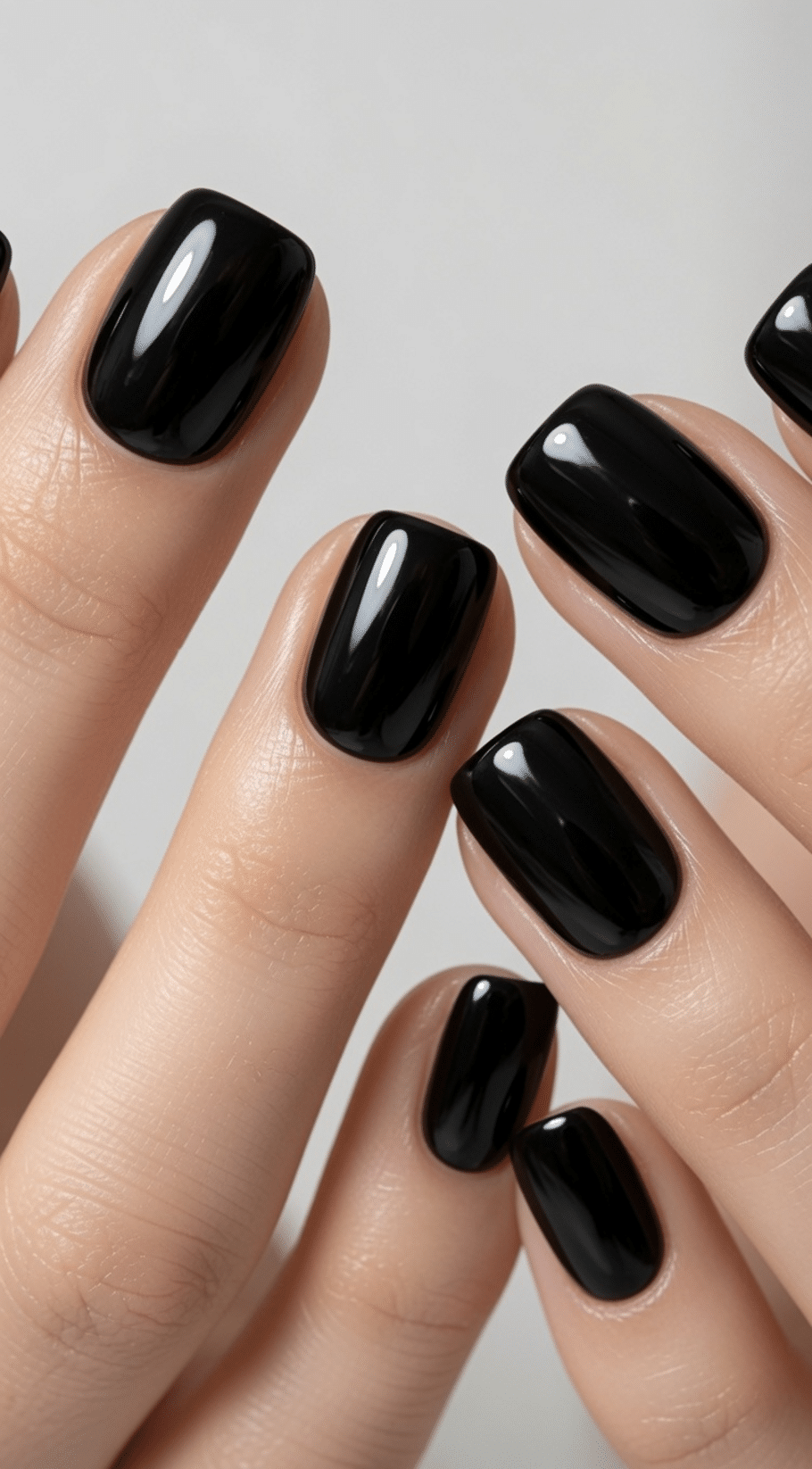 black nails short