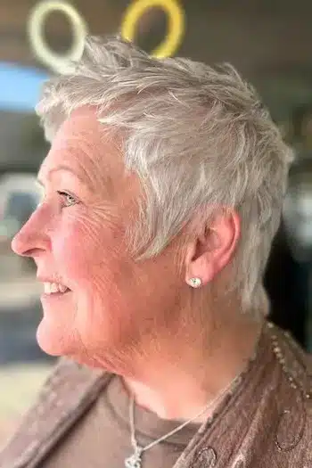 Textured Feather-Light Pixie With Piecey Definition hairstyle