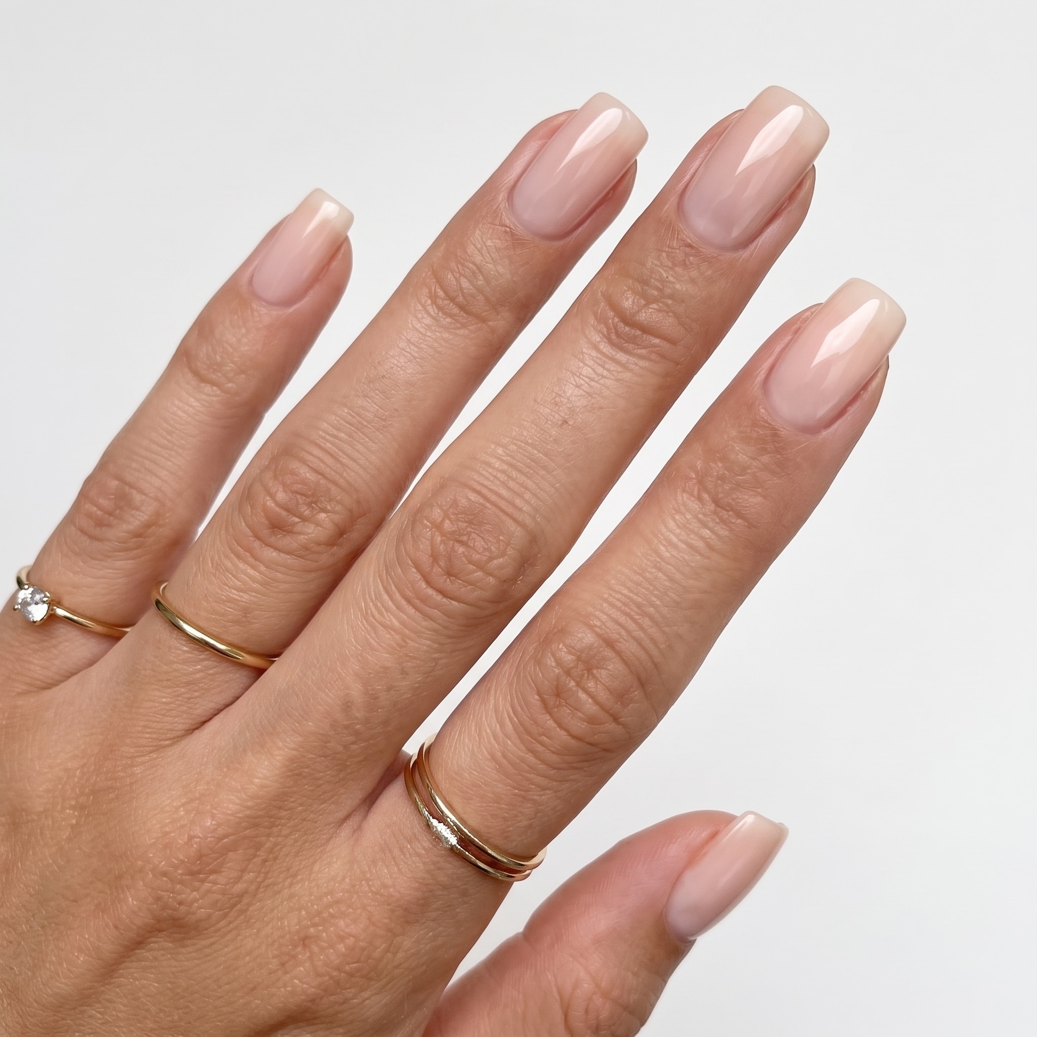 Seamless nude square press-ons with thin realistic edges