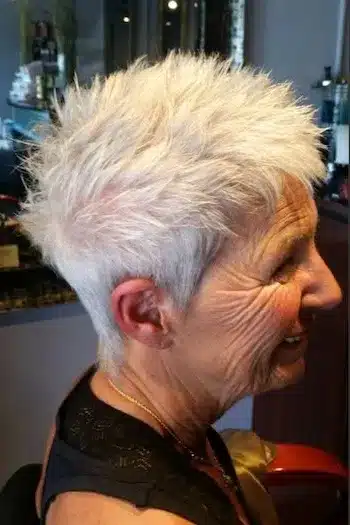 White Spiky Defined Pixie With Piecey Texture hairstyle