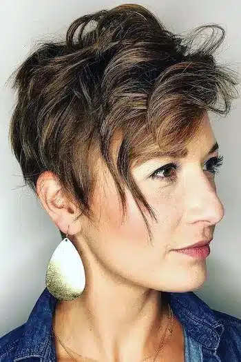 30 modern hairstyles for older women to try in 2026 10 2