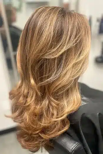 30 modern hairstyles for older women to try in 2026 4 2