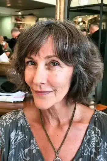 Short shaggy layered bob