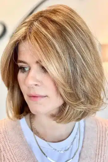 30 Trending Old Money Bob Haircuts With A Quiet Luxury Aesthetic 29 Bob with balayage highlights, showcasing the 30 Trending Old Money Bob Haircuts With A Quiet Luxury Aesthetic - Parisfy.