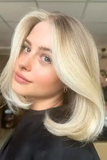 30 Trending Old Money Bob Haircuts With A Quiet Luxury Aesthetic 10 A longer blonde bob, included in the 30 Trending Old Money Bob Haircuts With A Quiet Luxury Aesthetic - Parisfy.
