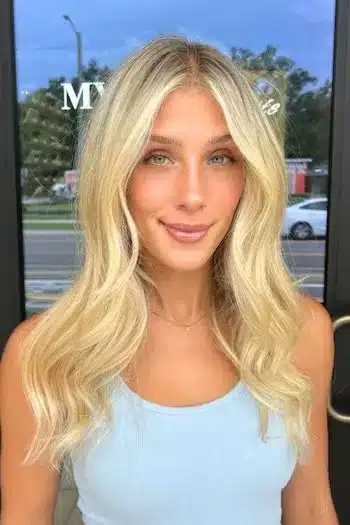32 Fresh Summer Haircuts You’ll Want To Try This Season 9 Long beachy waves with hand-painted highlights glowing in natural light