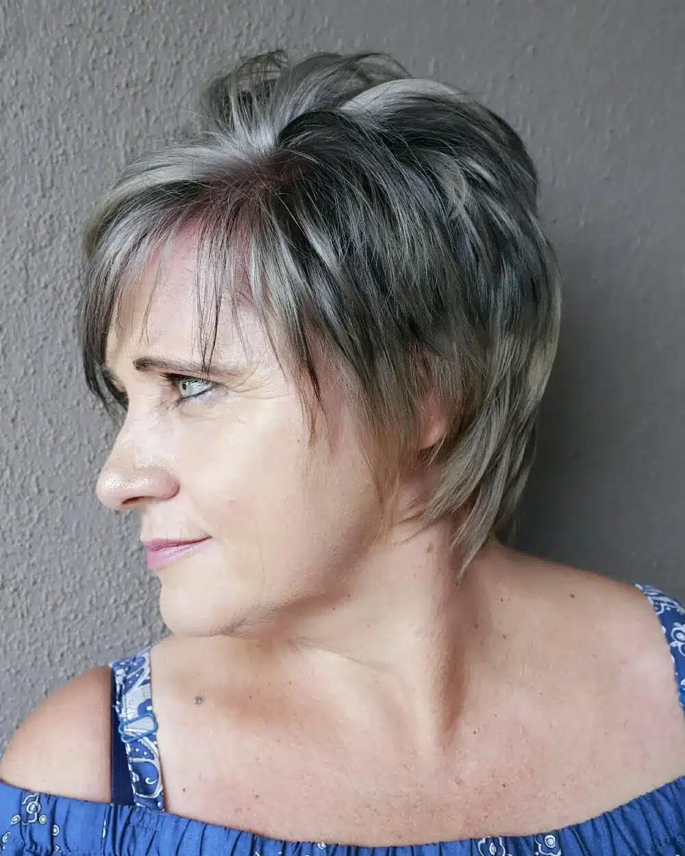 51 Cutest Wash and Wear Haircuts for Women Over 50 40 gray pixie cut for women in their 50s