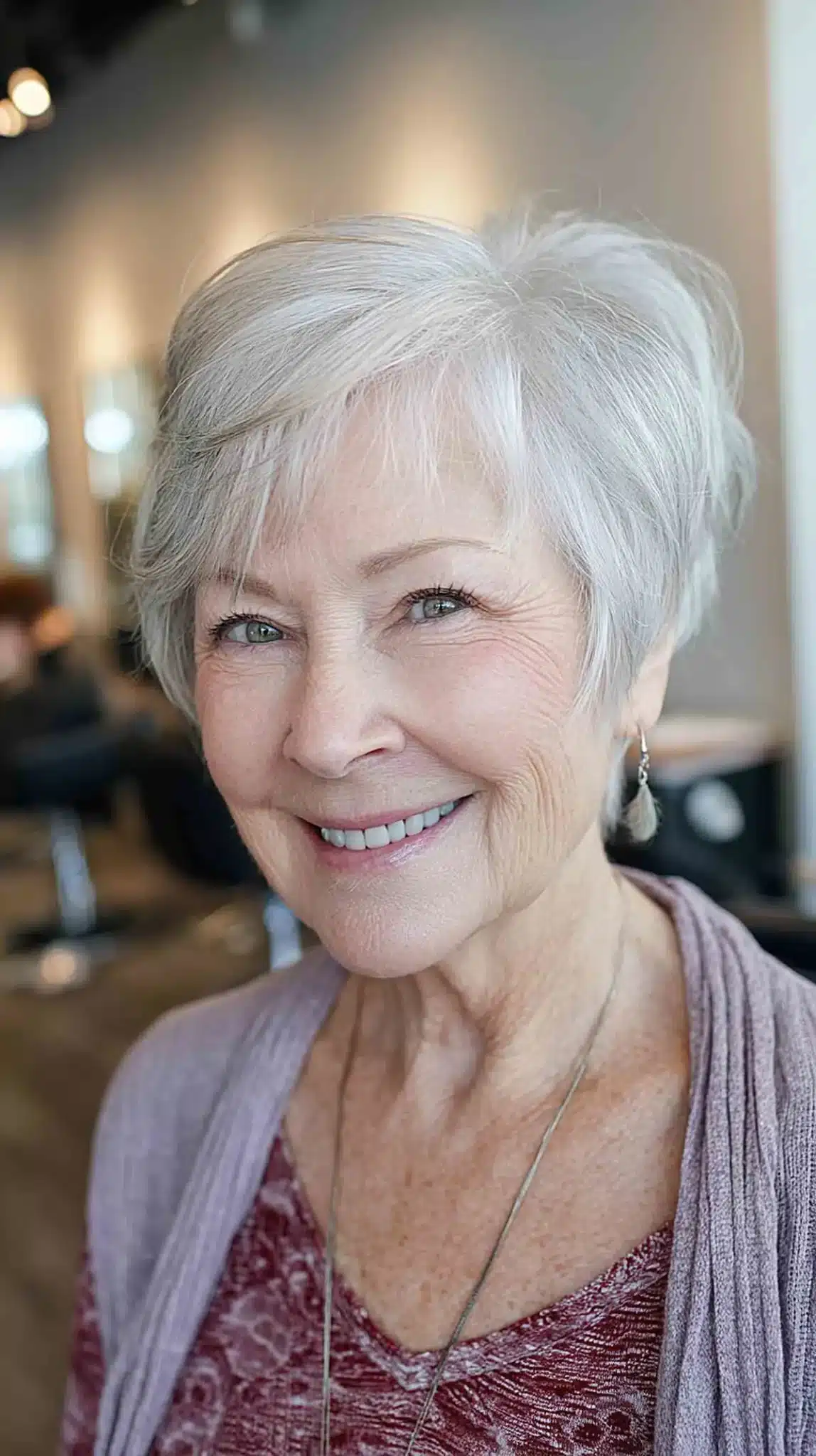 Chic shaggy short haircut with soft layers