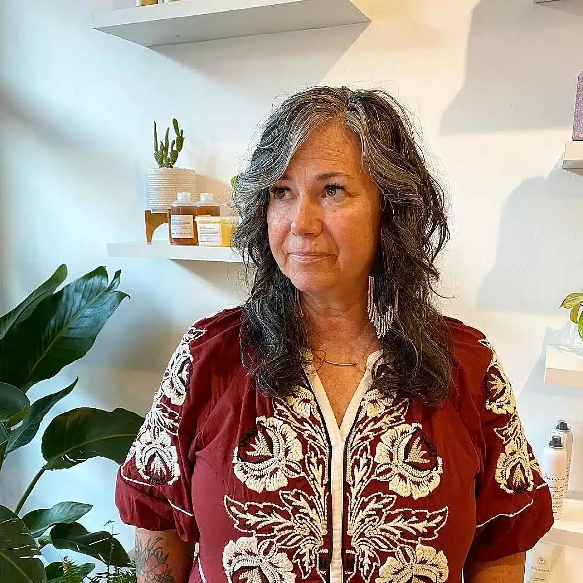 51 Modern Medium Shaggy Hairstyles Women Over 60 Can Pull Off 47 Side-parted shag haircut for natural waves for 60-year-olds, one of 51 Modern Medium Shaggy Hairstyles Women Over 60 Can Pull Off