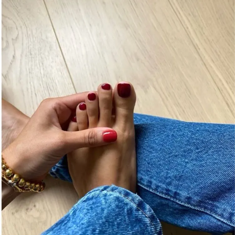 39 Cute Pedicure Ideas for Every Season 10 Deep red wine pedicure